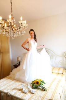 Nozze Emanuele e Elisabetta casa sposa, abito Laura la sposa chic, bouquet l'angolo fiorito Capezzano