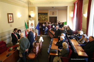 Nozze Simone e Annarita cerimonia civile Palazzo municipale Camaiore